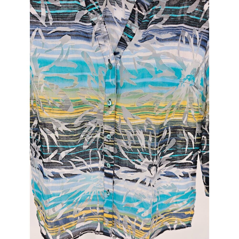 Valerie Stevens Womens Sz M 3/4 Sleeve Button Up Beachy Shirt Cruise Summer - Picture 2 of 4